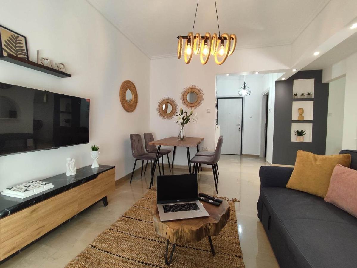 Haris Modern Apt. Near The Sea เทสซาโลนิกิ ภายนอก รูปภาพ