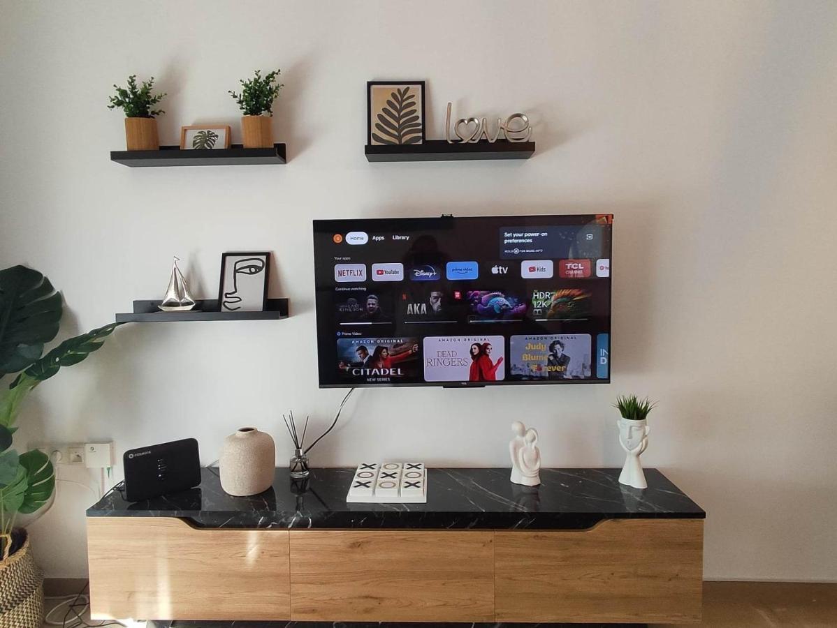 Haris Modern Apt. Near The Sea เทสซาโลนิกิ ภายนอก รูปภาพ