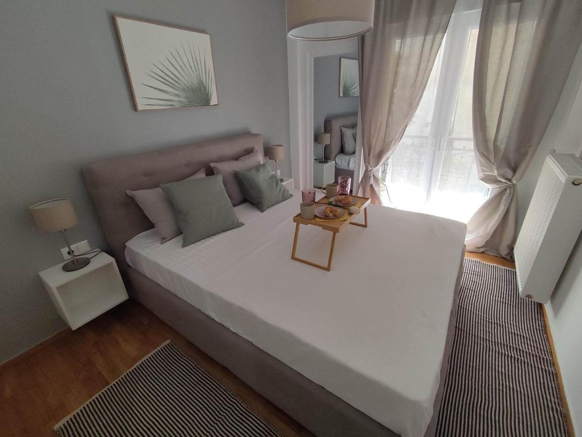 Haris Modern Apt. Near The Sea เทสซาโลนิกิ ภายนอก รูปภาพ